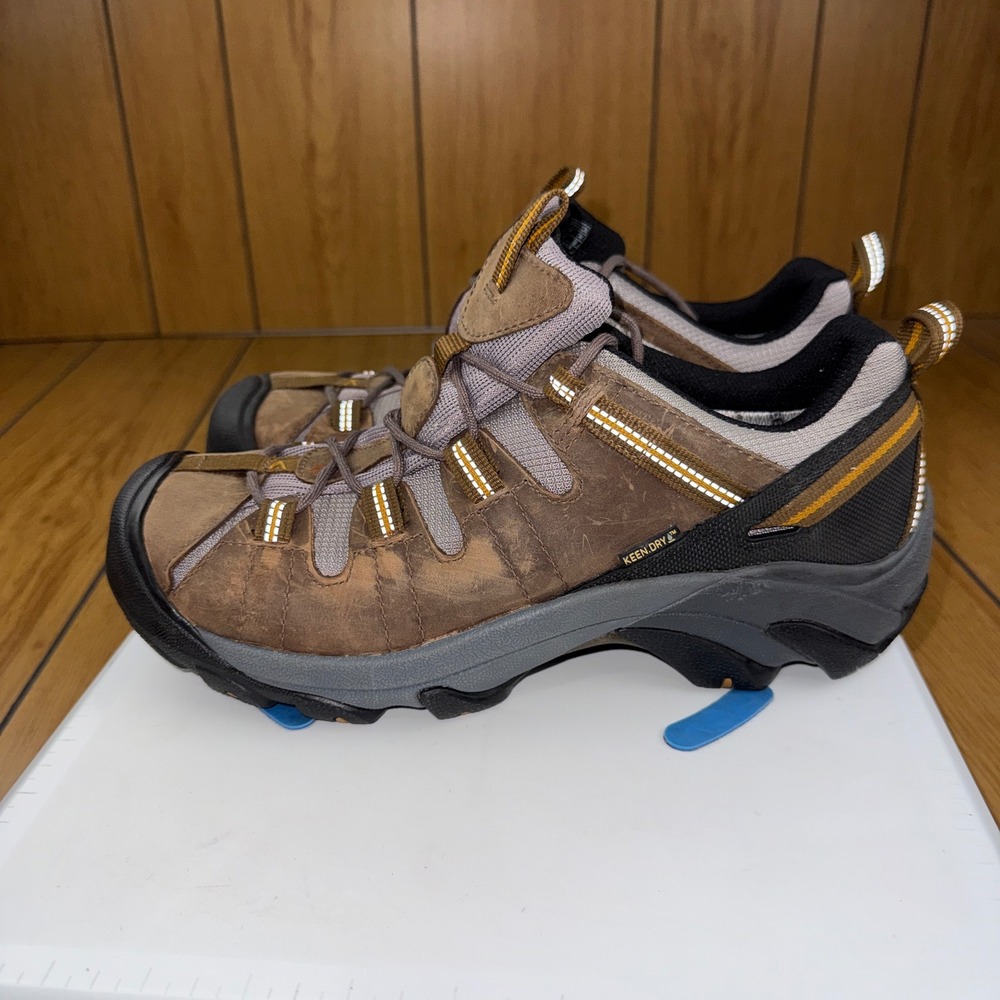 Keen Targhee II Waterproof Hiking Shoes Mens 10 Brown Leather Low Top Trail 0708 - Picture 1 of 16